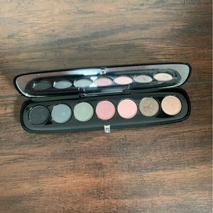 Marc Jacobs - The Icon Eyeshadow Palette in Enigma